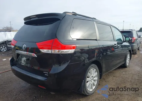 2012 Toyota Sienna Limited 7 Passenger z USA, uszkodzony, nr VIN 5TDDK3DC9CS033193